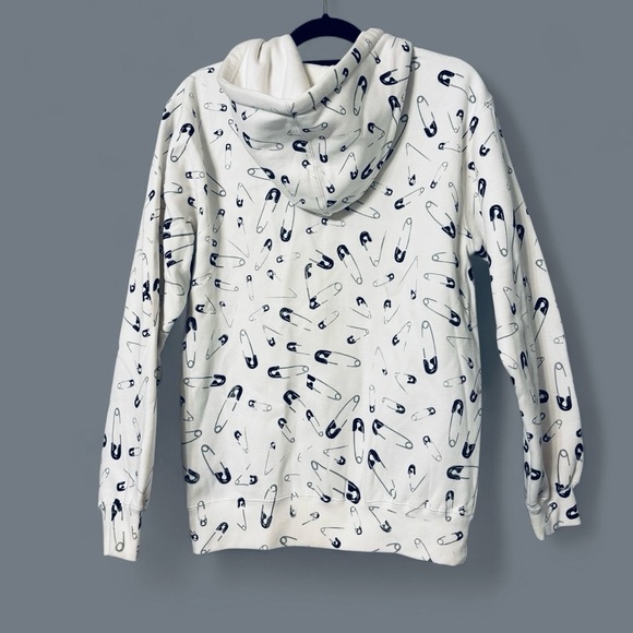 The Hundreds Streetwear Safety Pin Hoodie Worn by Jay Z. - Picture 2 of 9